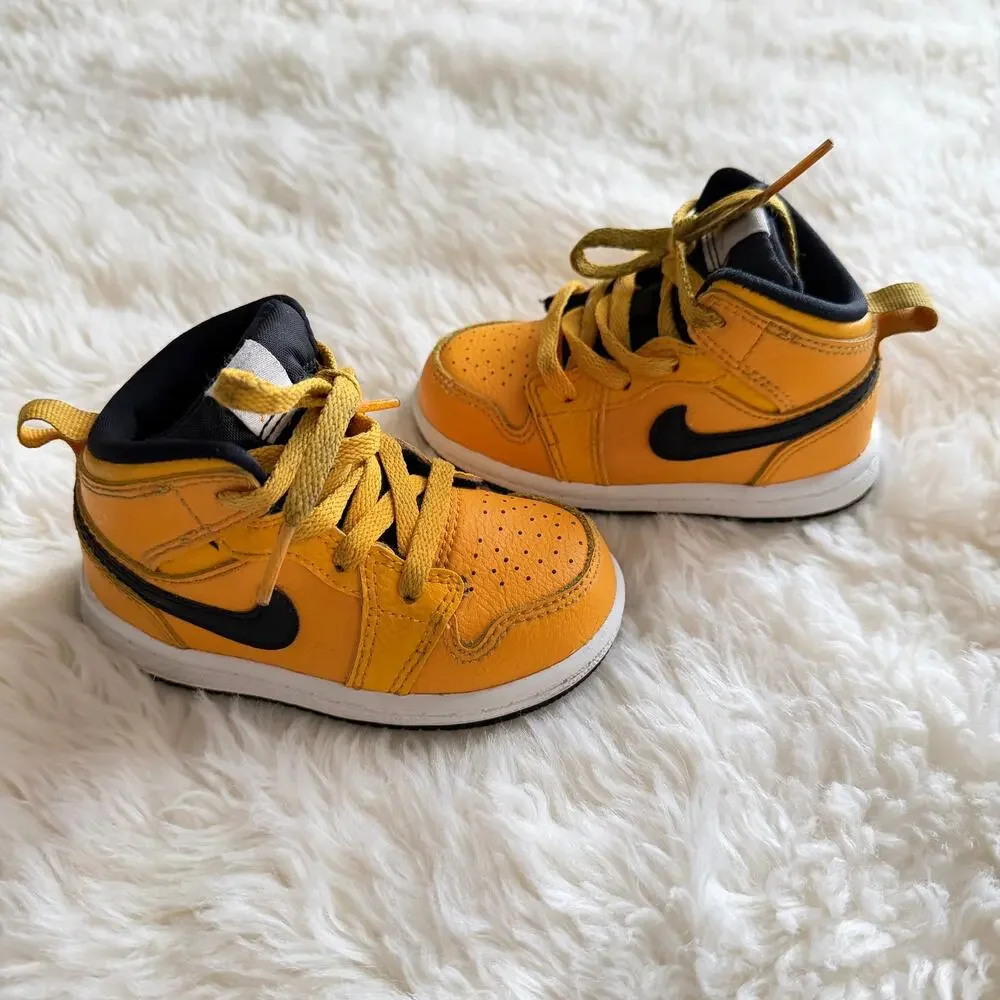 Nike Jordan 1 Mid yellow and black sneaker shoes size 5C